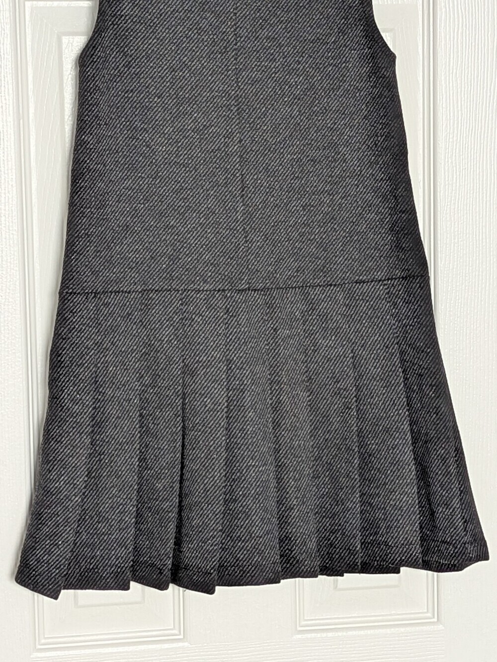 ZARA Girls (Size 8) Jumper/Pinafore/Tunic Dress w/Pleated Skirt & Buckle Accents - Picture 6 of 16